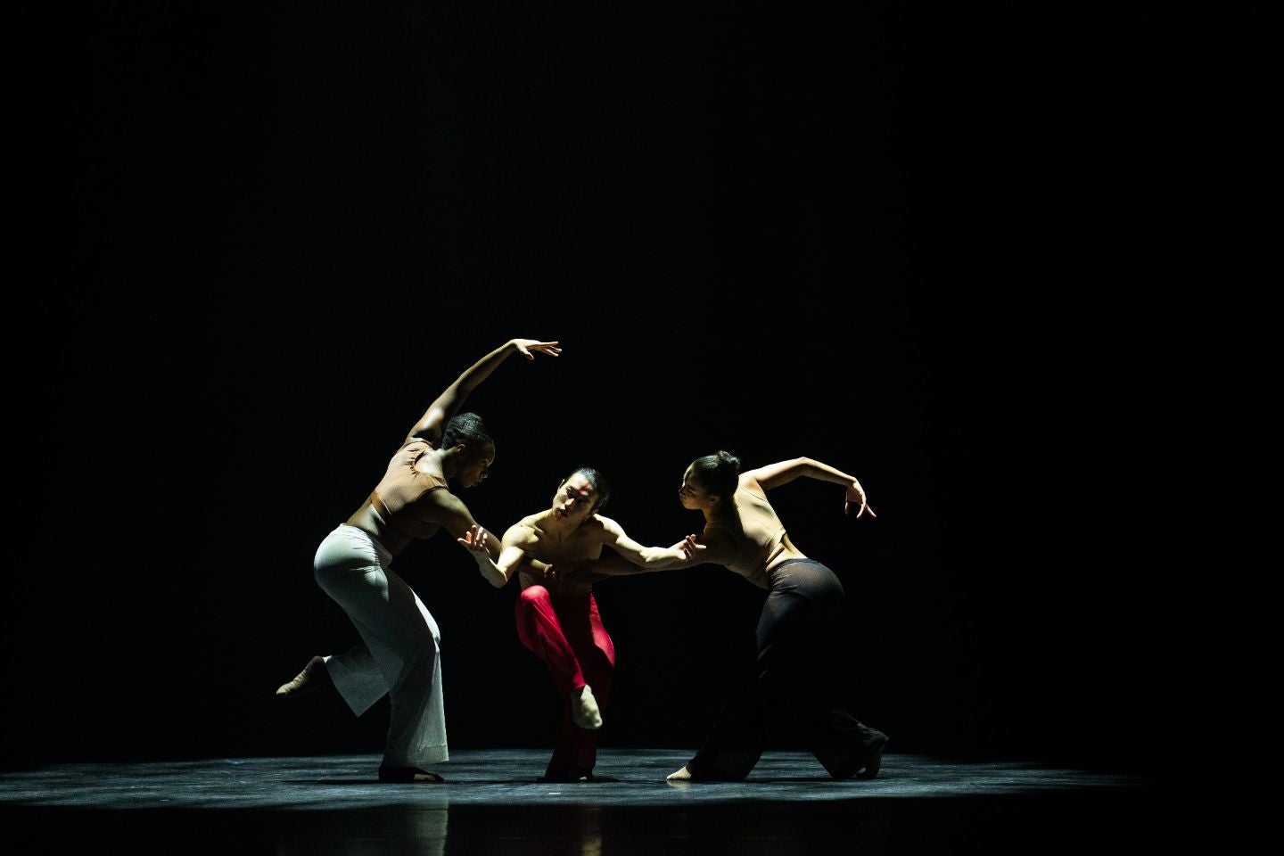 Hubbard Street Dancers Bianca Melidor, Shota Miyoshi, and Cyrie Topete in 'Beauty Chasers' by Matthew Rushing. Photo by Michelle Reid - 1.jpg