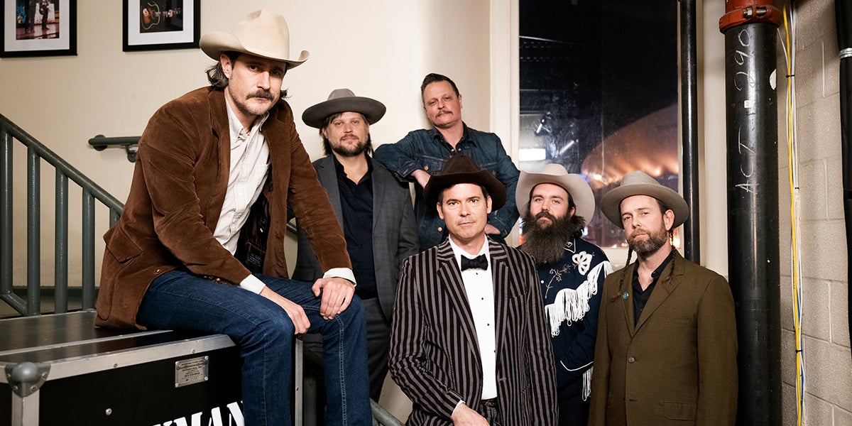 Old Crow Medicine Show: Circle the Wagons Tour