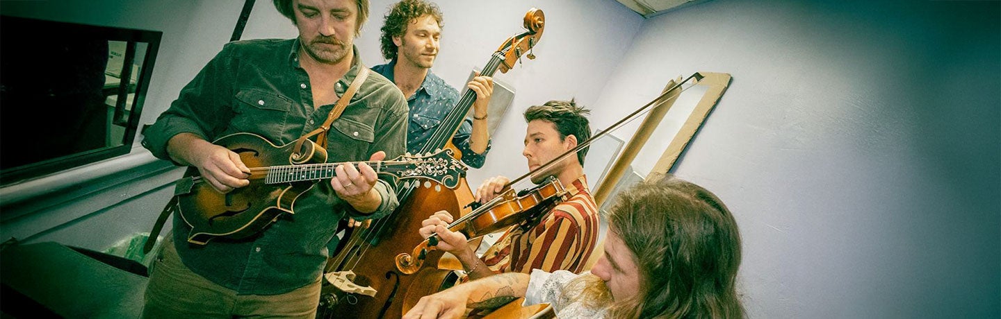The Fretliners