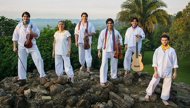 Villalobos-660-2.jpg